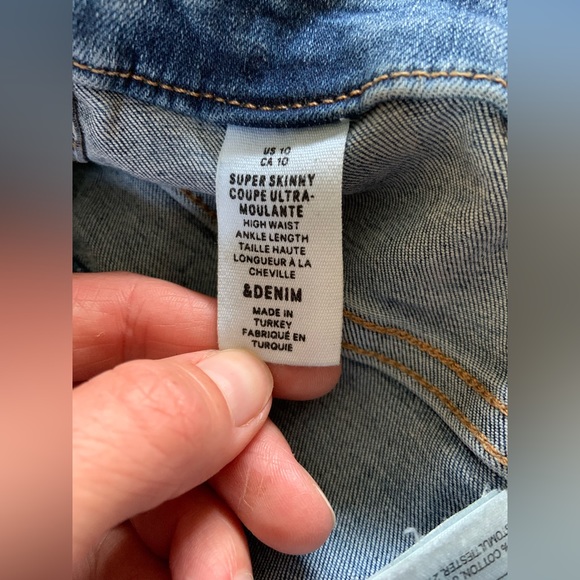 Skinny Jeans - Picture 4 of 5